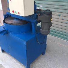 GV40-750W-140S齒輪減速電機(jī)在電動(dòng)磨盤上的應(yīng)用